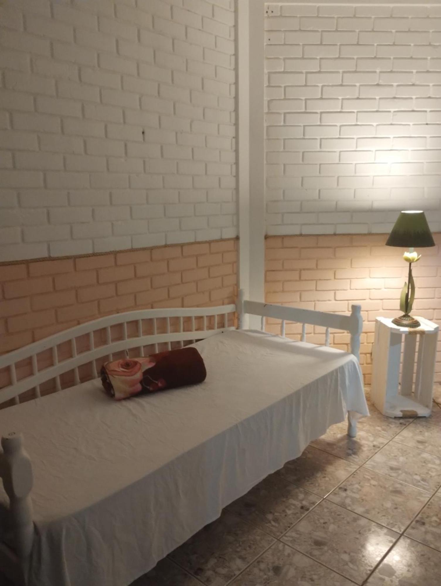 Linda Casa Com 4 Quartos No Santinho Florianopolis
